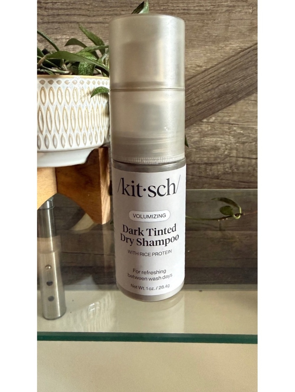 Kitsch Volumizing Dark Tinted Dry Shampoo